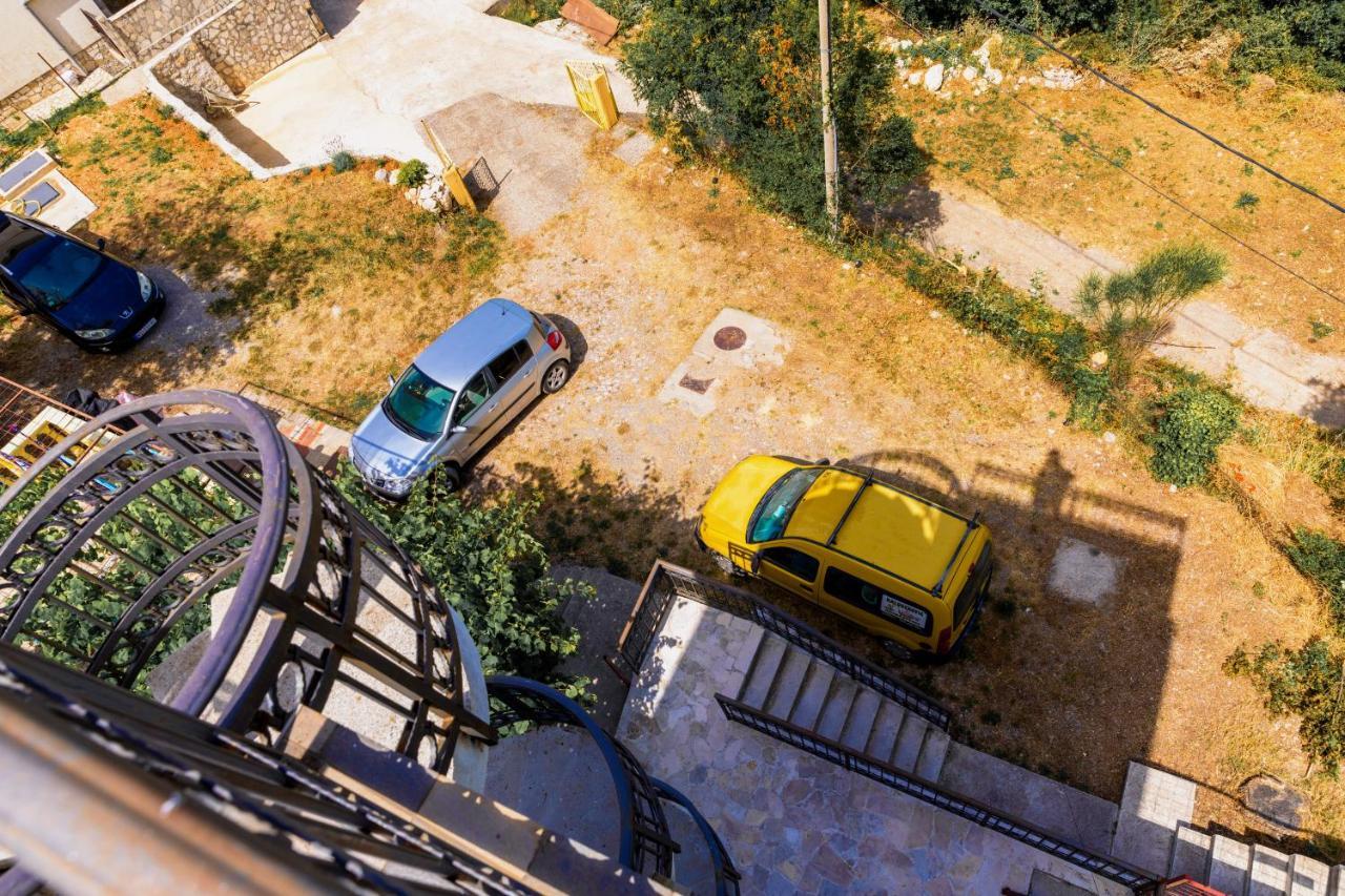 Apartmani Lira Sutomore Buitenkant foto
